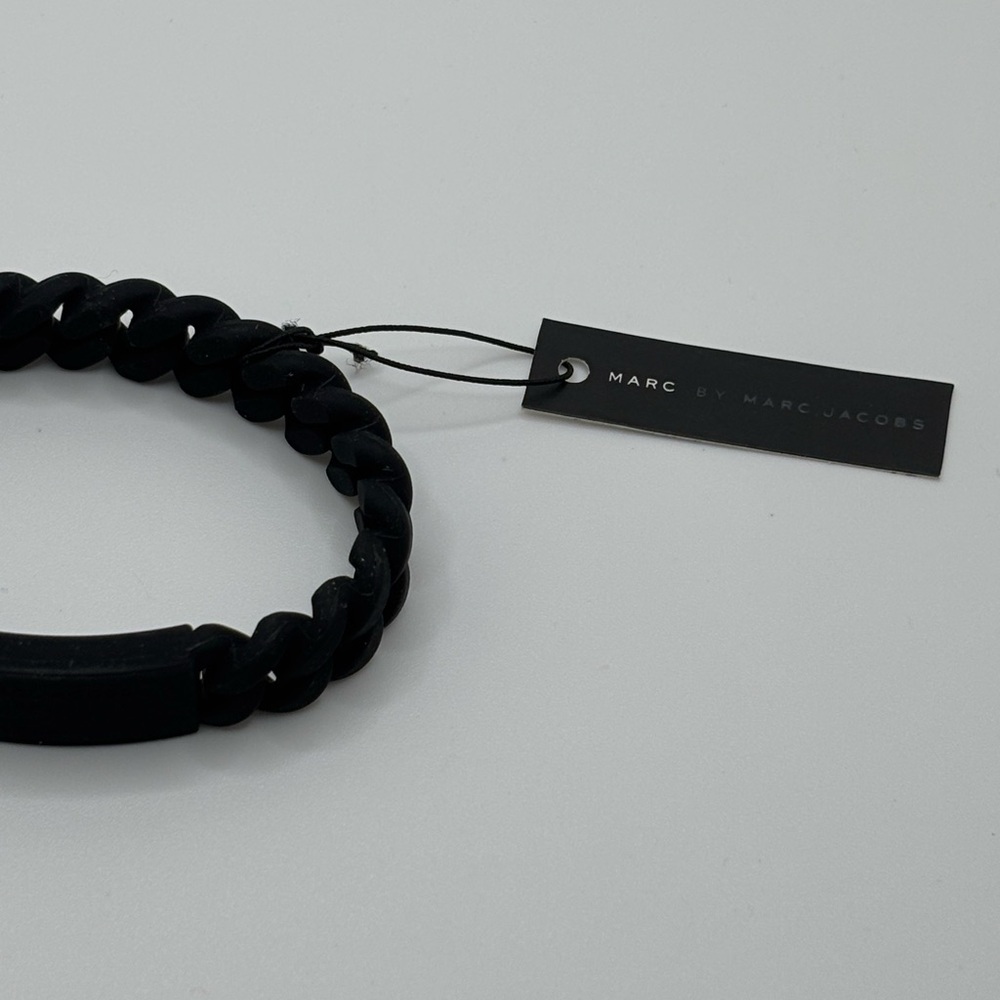 Marc by Marc Jacobs Black Twisted Bracelet - Picture 4 of 4